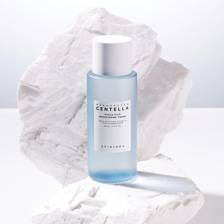 Madagascar Centella Hyalu-Cica Brightening Toner
